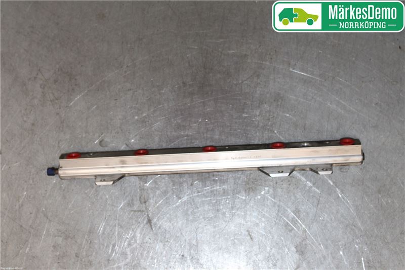 Nozzle pipe VOLVO V70 Mk II (285)