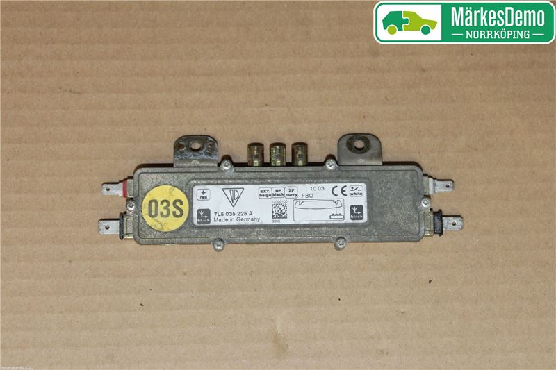 Wzmacniacz antenowy PORSCHE CAYENNE (9PA)
