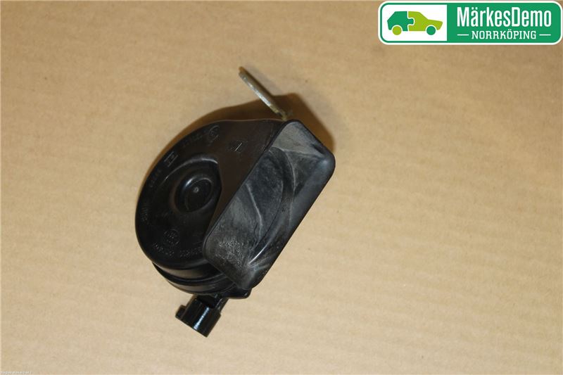 Horn VOLVO V40 Hatchback (525, 526)