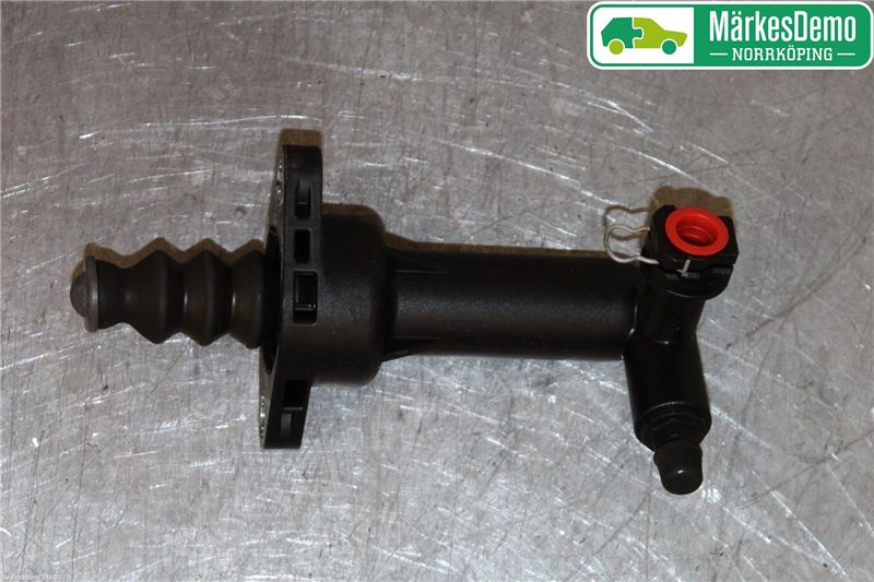 Kobling - slavecylinder VW JETTA III (1K2)