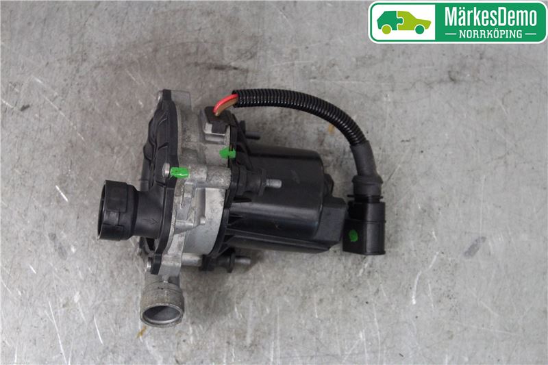 Pompe d'injection d'air secondaire AUDI A8 (4H2, 4H8, 4HC, 4HL)