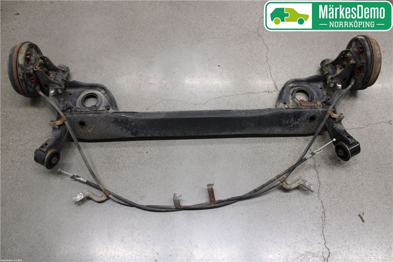 Rear axle assembly - complete NISSAN MICRA IV (K13_)
