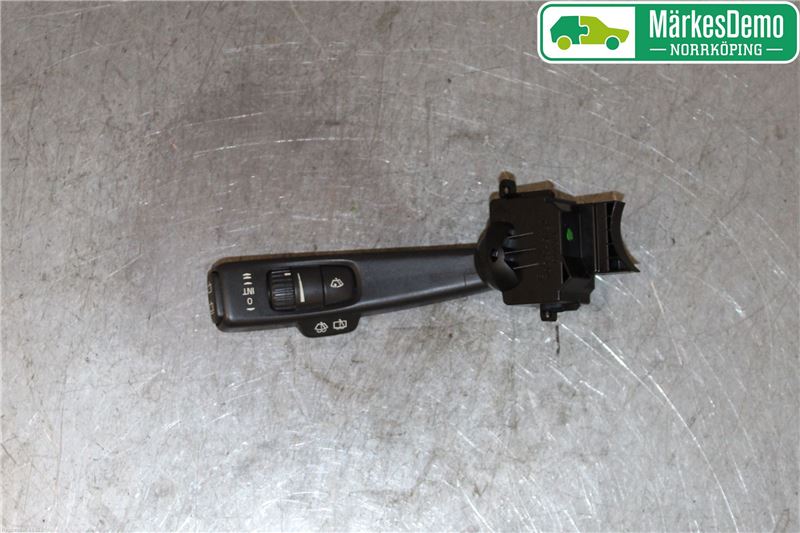 Kontakt - visker VOLVO V50 (545)
