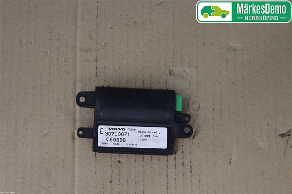 Central lock - relay VOLVO S40 II (544)