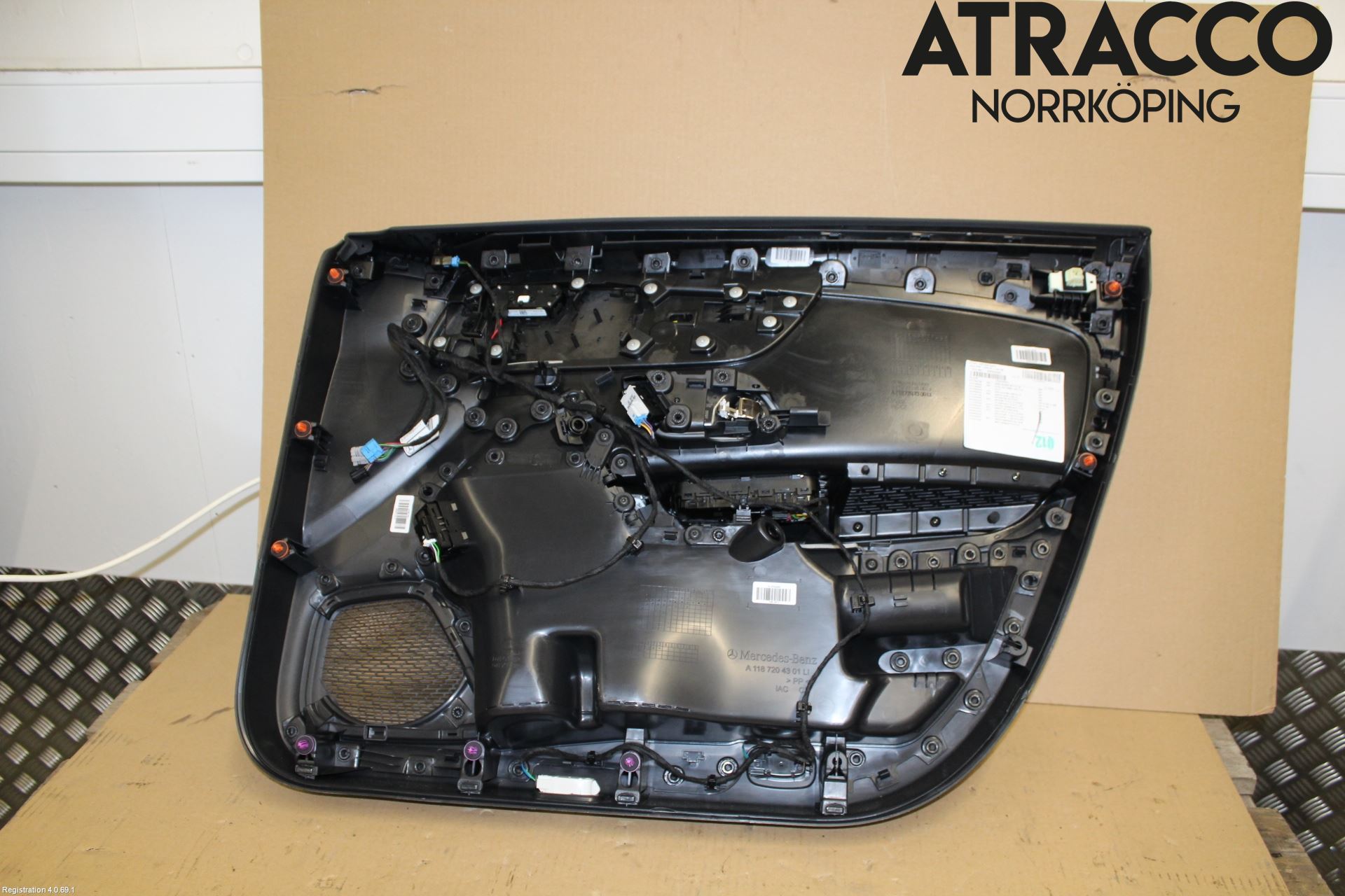 Mercedes-Benz CLA Shooting Brake (X118) Türverkleidung A11872059019051 ...