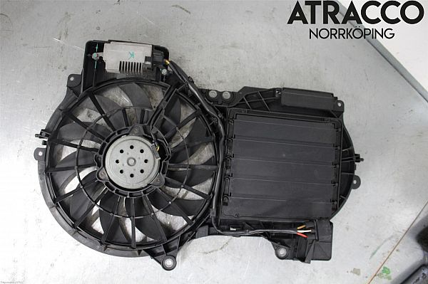 Elektryczny wentylator chłodnicy AUDI A6 Avant (4F5, C6)