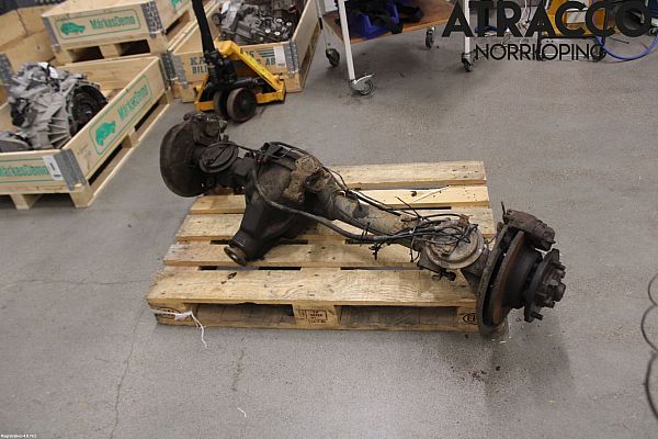 Rear axle assembly - complete LAND ROVER DEFENDER Station Wagon (L316)