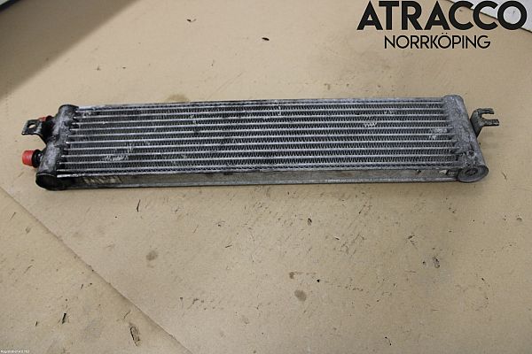 Oil radiator - component LAND ROVER RANGE ROVER Mk II (P38A)