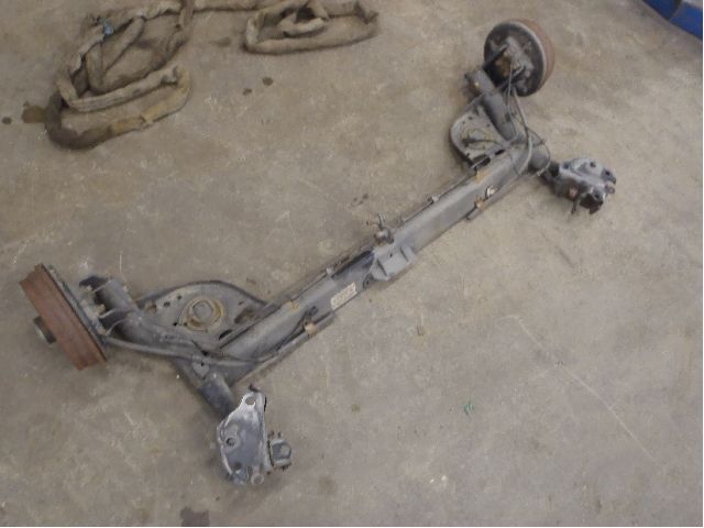Rear axle assembly - complete NISSAN MICRA III (K12)