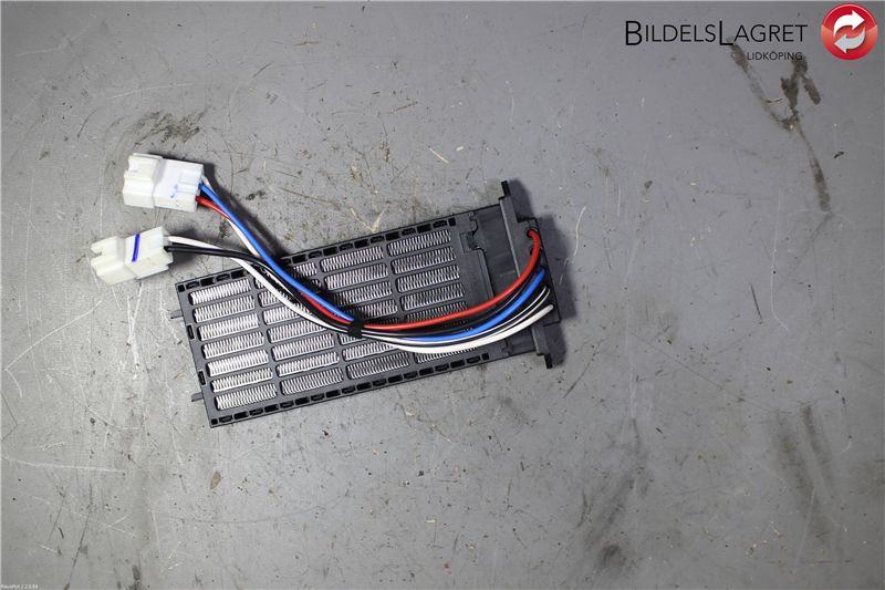 Electric cabin heater