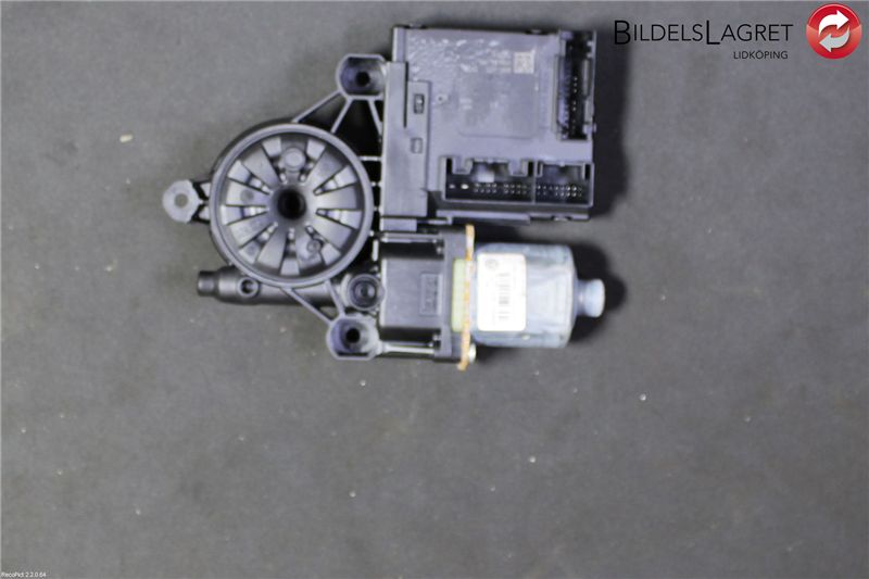 Fensterhebermotor VW PASSAT (362)