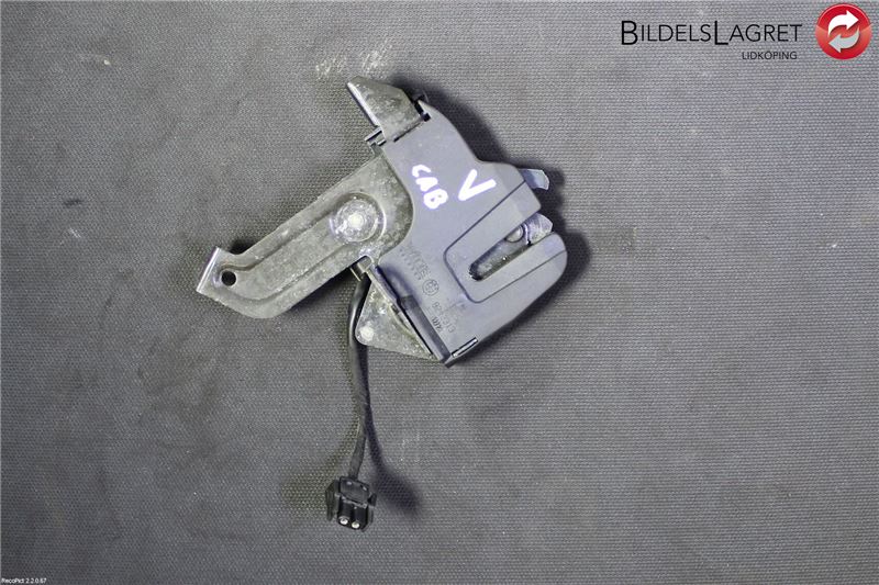 Convertible roof latch