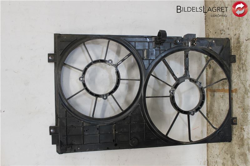 Radiator bovenkant SKODA OCTAVIA II (1Z3)