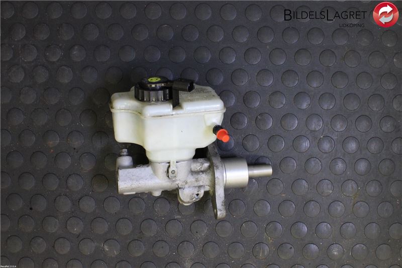 Brake - Master cylinder AUDI A3 (8P1)