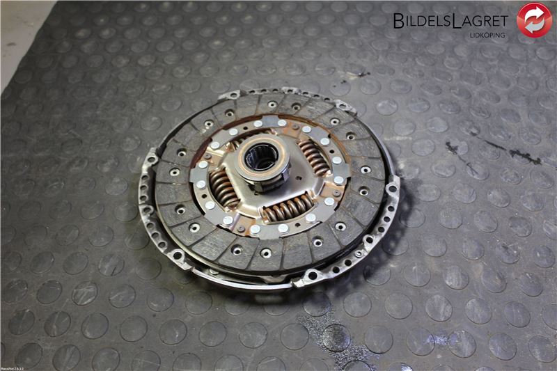 04C 141 031 C Kupplungsscheibe Autoparts24 04c-141-031-c-kupplungsscheibe-autoparts24
