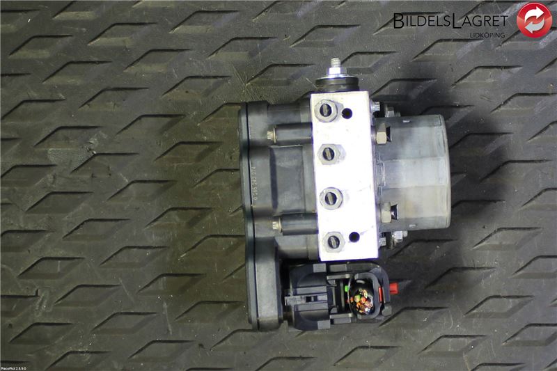 ABS Pumpe VW POLO (6R1, 6C1)