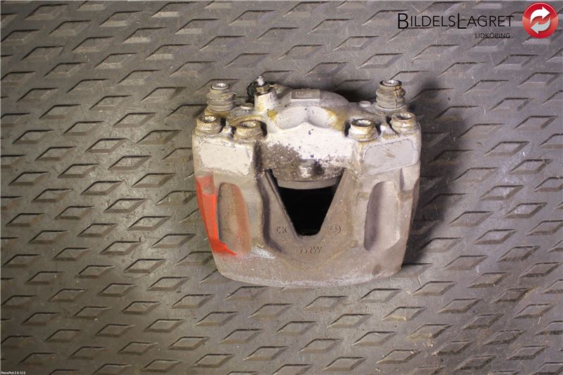 Brake caliper - front left MERCEDES-BENZ E-CLASS (W212)