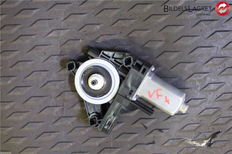 Portierruitmotor VOLVO S60 II (134)