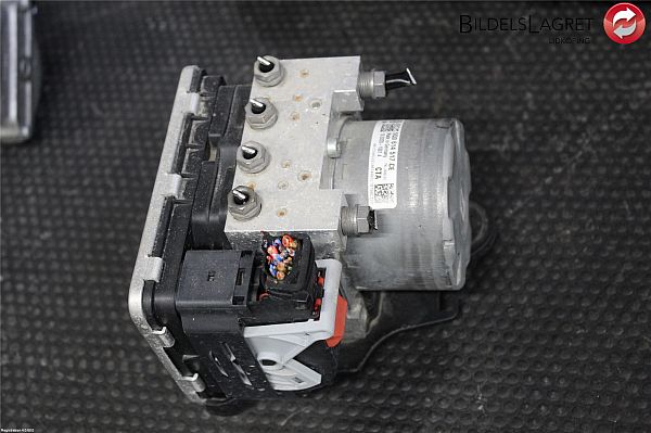 ABS - pump VW GOLF VII (5G1, BQ1, BE1, BE2)