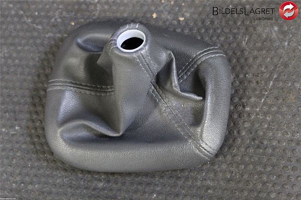 Gear shift VOLVO S40 I (644)