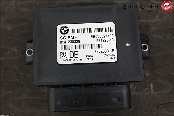 Parking brake Module / control box (EPB) BMW 5 Touring (F11)