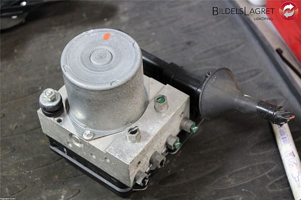 ABS - pump RENAULT CLIO III (BR0/1, CR0/1)