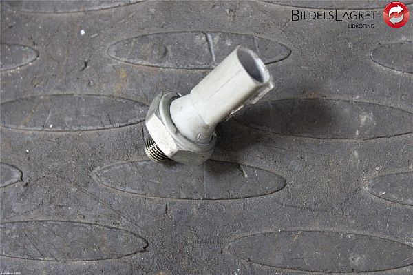 Oil pressure sensor