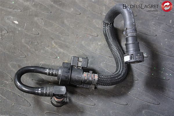 Fuel tank valve