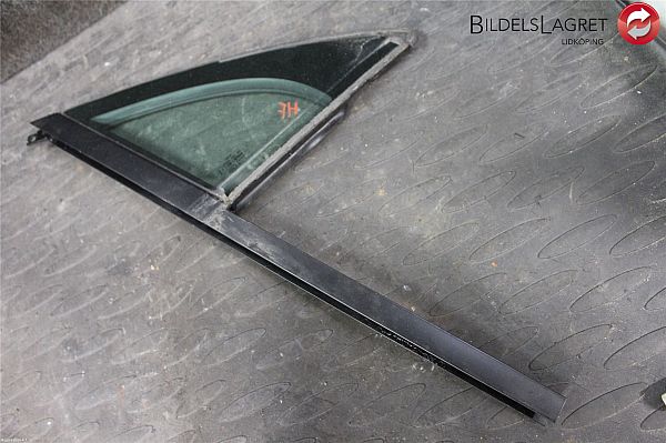 Front vent glass