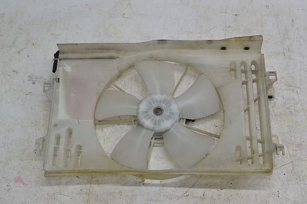 Ventilateur de radiateur électrique TOYOTA COROLLA Verso (ZER_, ZZE12_, R1_)