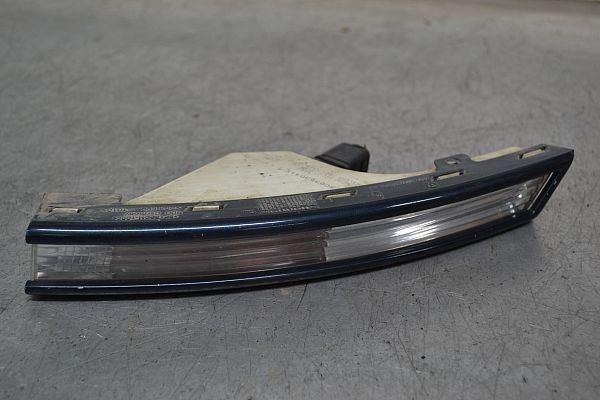 clignotant avant VW PASSAT Estate (3C5)