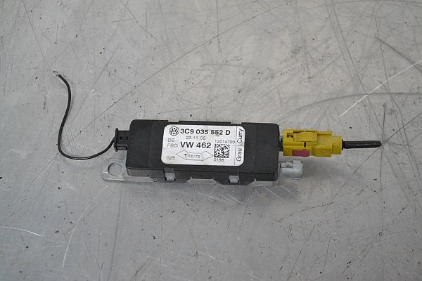 amplificateur d'antenne VW PASSAT Estate (3C5)