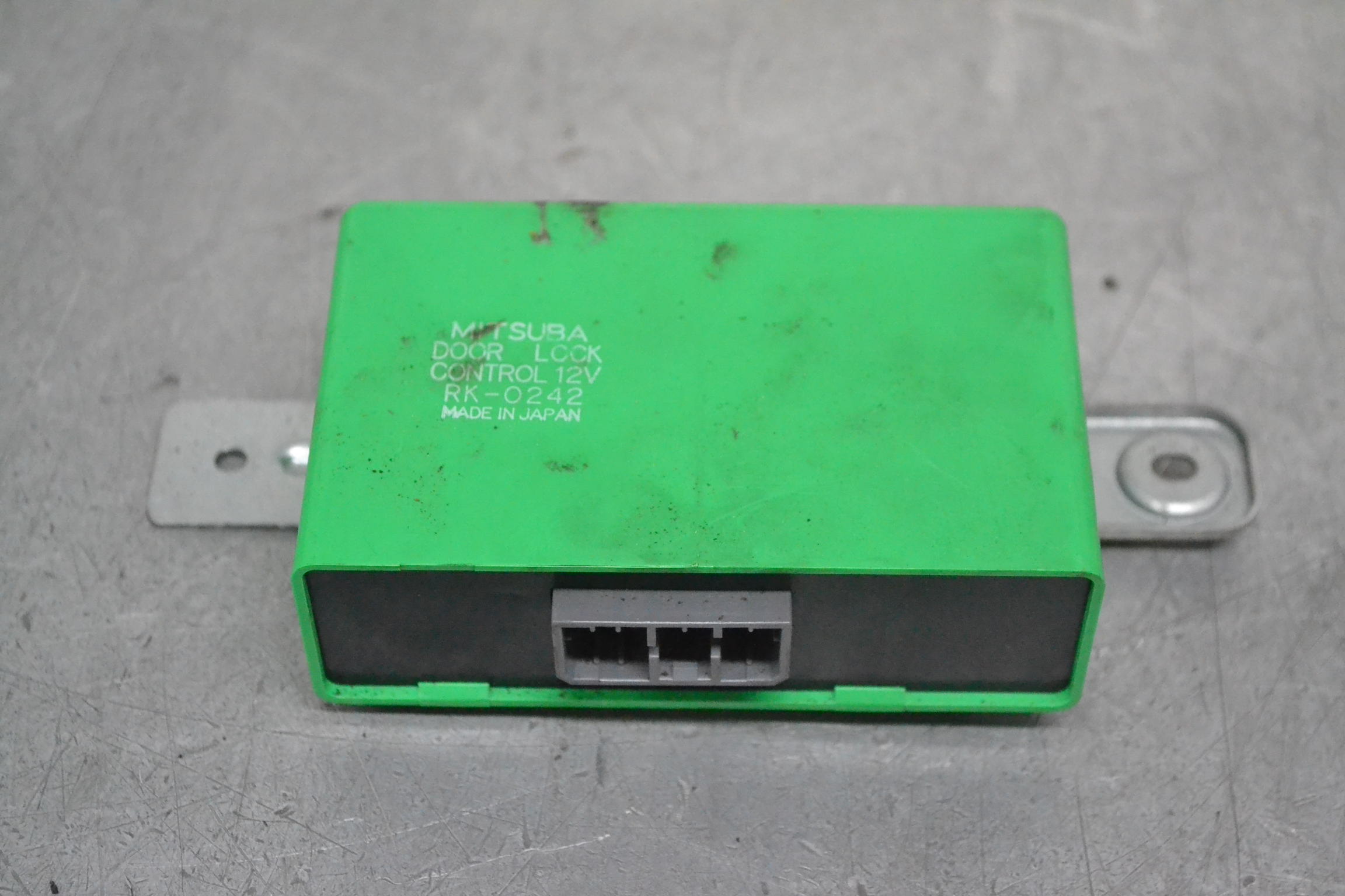 Zamek centralny – urządzenie sterujące HONDA INTEGRA Coupe (DC2, DC4)