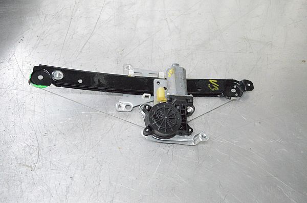 Moteur de Leve Vitre électrique VOLVO S60 I (384)