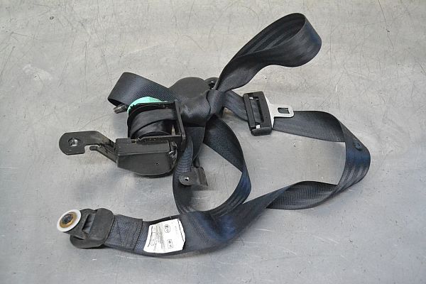 Seat belts - rear CHRYSLER TACUMA Mk II (GS)