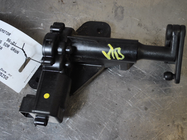 Moteur de vitre de déflecteur