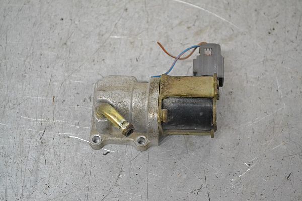 Air supply valve MAZDA PREMACY (CP)