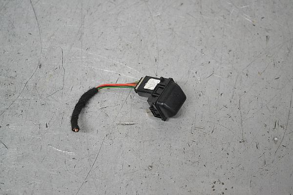 Radiator - sensor/termostat AUDI A3 Sportback (8PA)