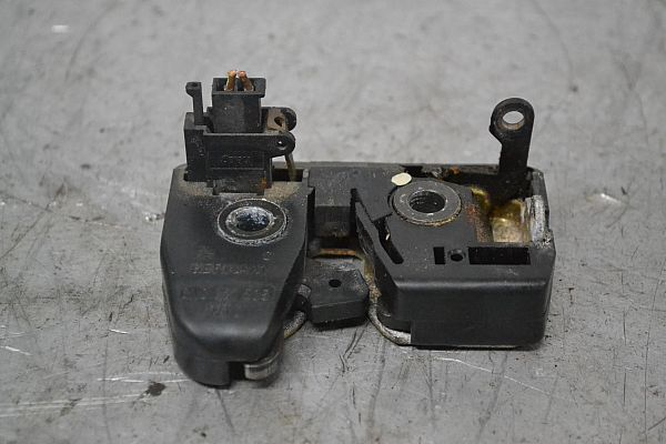 Verrouillage central VW POLO (6N1)
