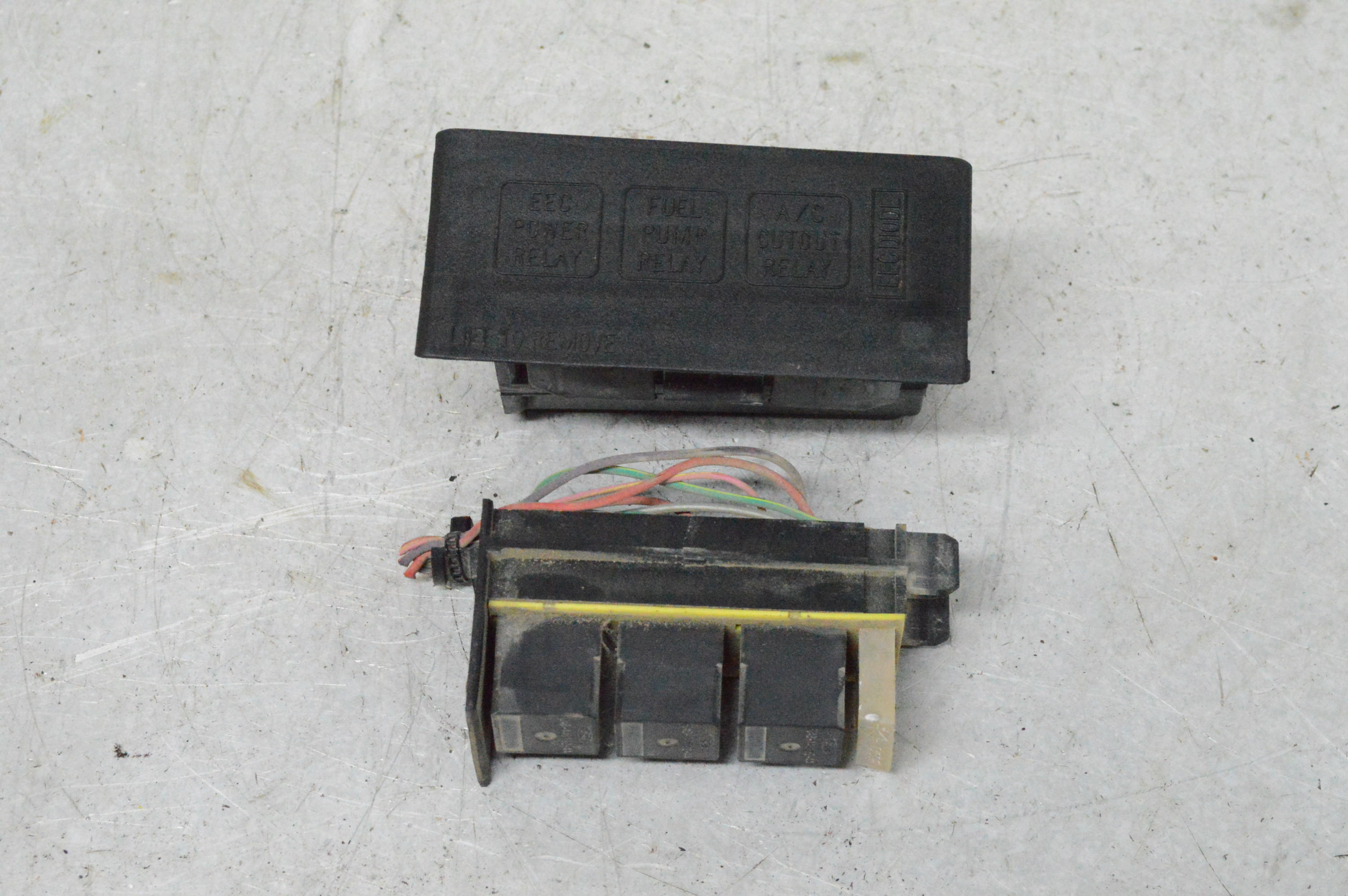 Relay - various FORD USA CROWN VICTORIA