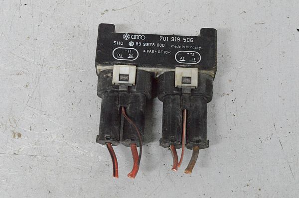 Coolant fan relay