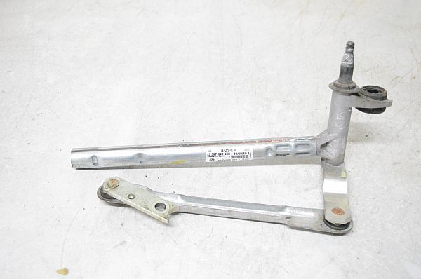 5M0-955-023-F : Wischergestänge und Wischermotor vorne - Autoparts24