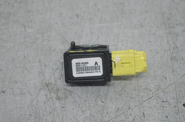 Airbag sensor MITSUBISHI L 200 / TRITON (KA_T, KB_T)