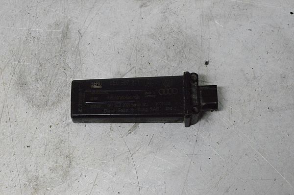 Audi R8 TPMS Sensor zur automatischen Reifendruckmessung gebraucht ...