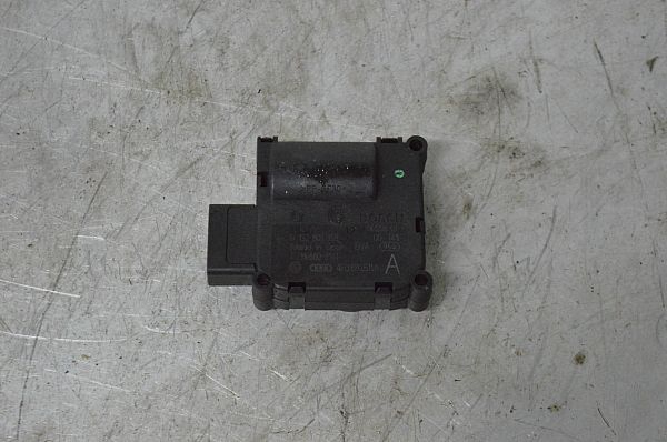 Varmereguleringsmotor AUDI A6 (4F2, C6)