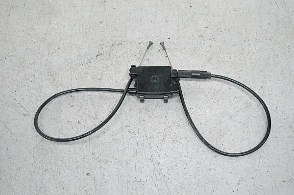 Câble pour Capot Moteur AUDI A6 (4G2, 4GC, C7)