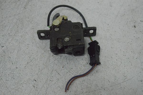 Centrallås AUDI 80 Avant (8C5, B4)