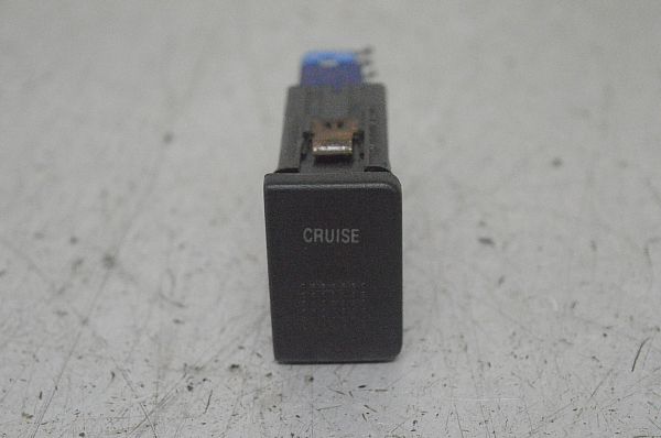 Cruise control switch