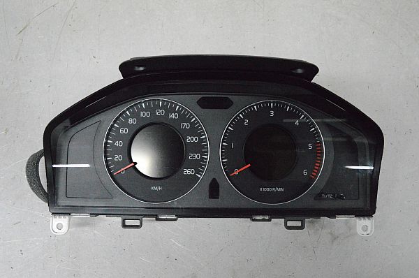 Instrumentbræt VOLVO V70 III (135)
