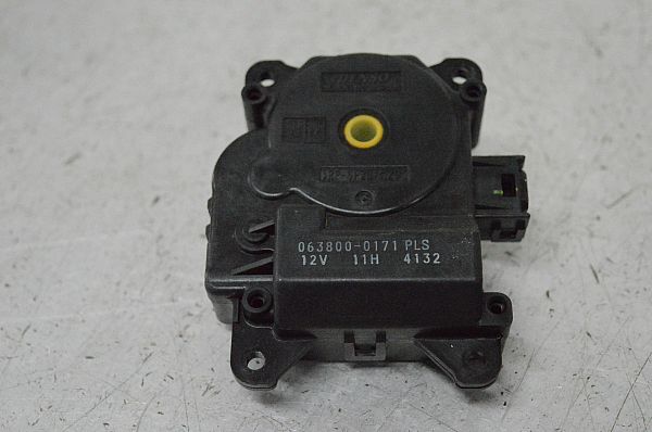 Heater Vent Flap Control Motor LEXUS IS II (_E2_)